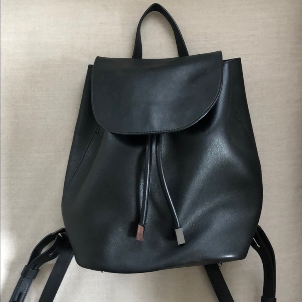 Everlane Petra Backpack